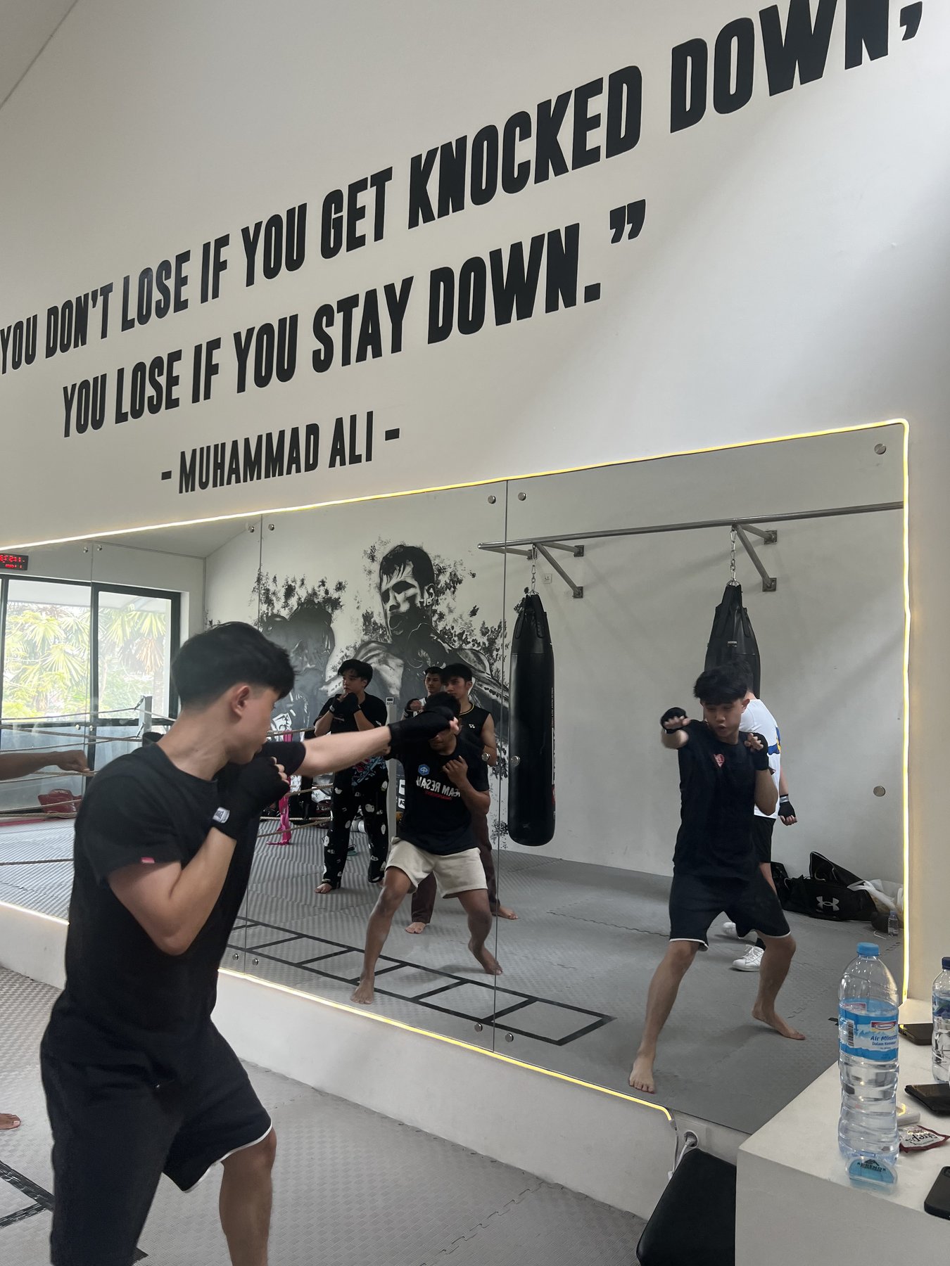 Group boxing class shadowboxing