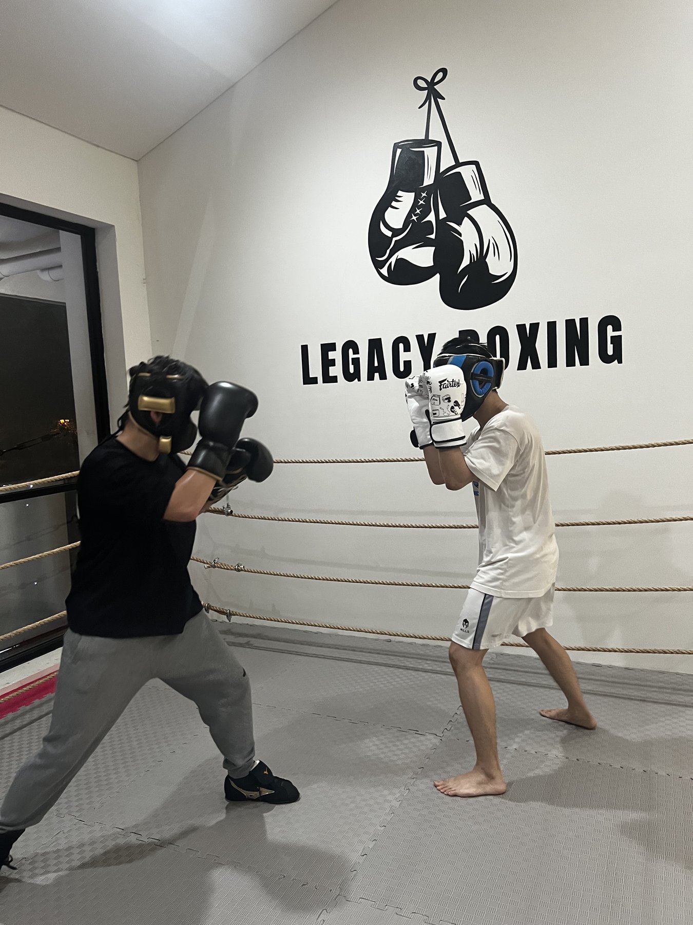 Sparring in headgear
